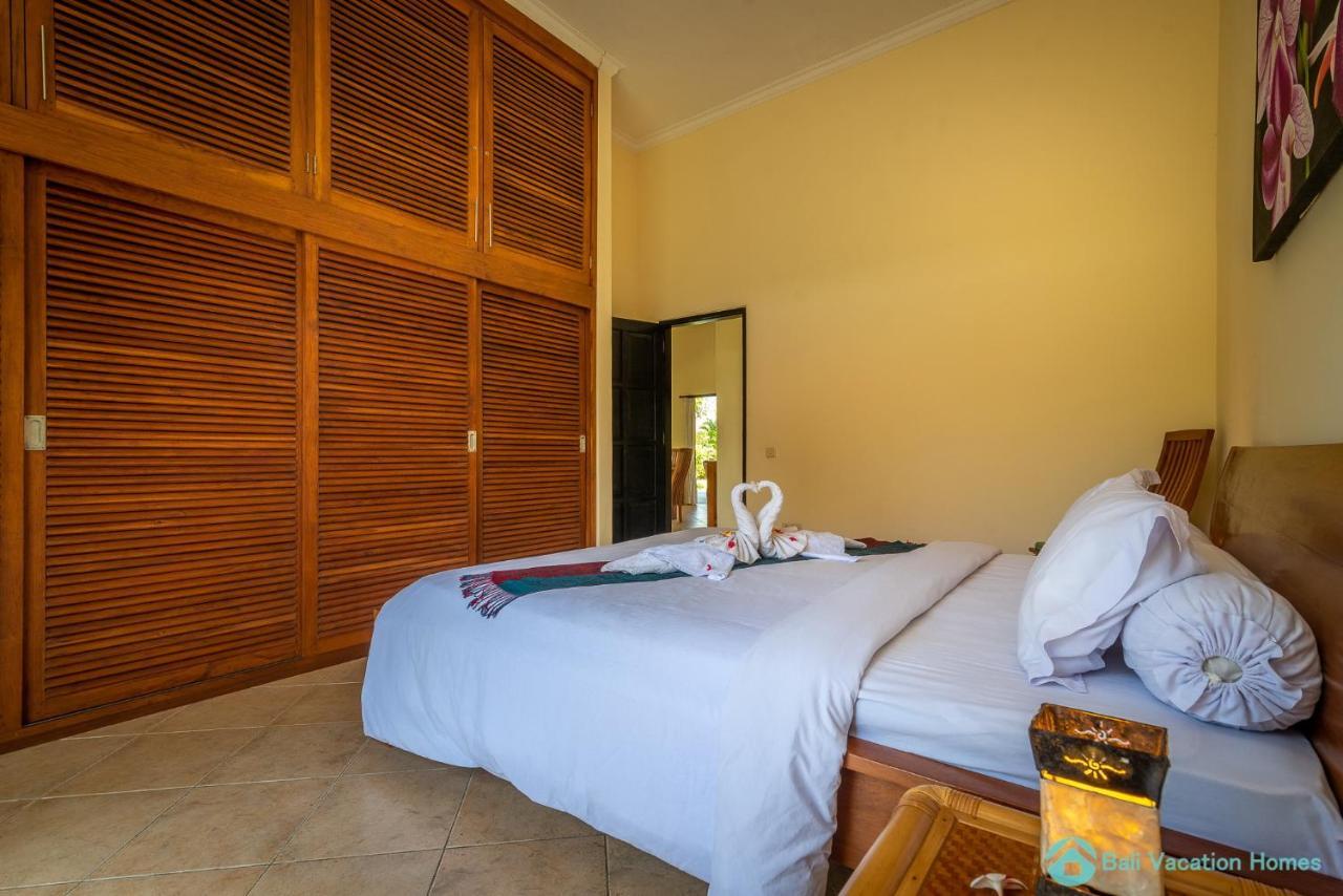 Villa Namaste - Beachfront At Lovina 10P, Pool, Bbq Banjar  Luaran gambar