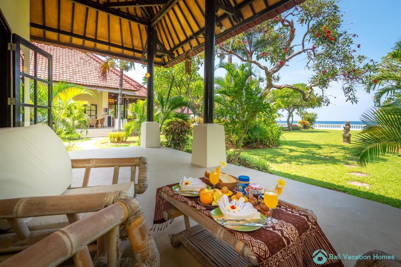 Villa Namaste - Beachfront At Lovina 10P, Pool, Bbq Banjar  Luaran gambar